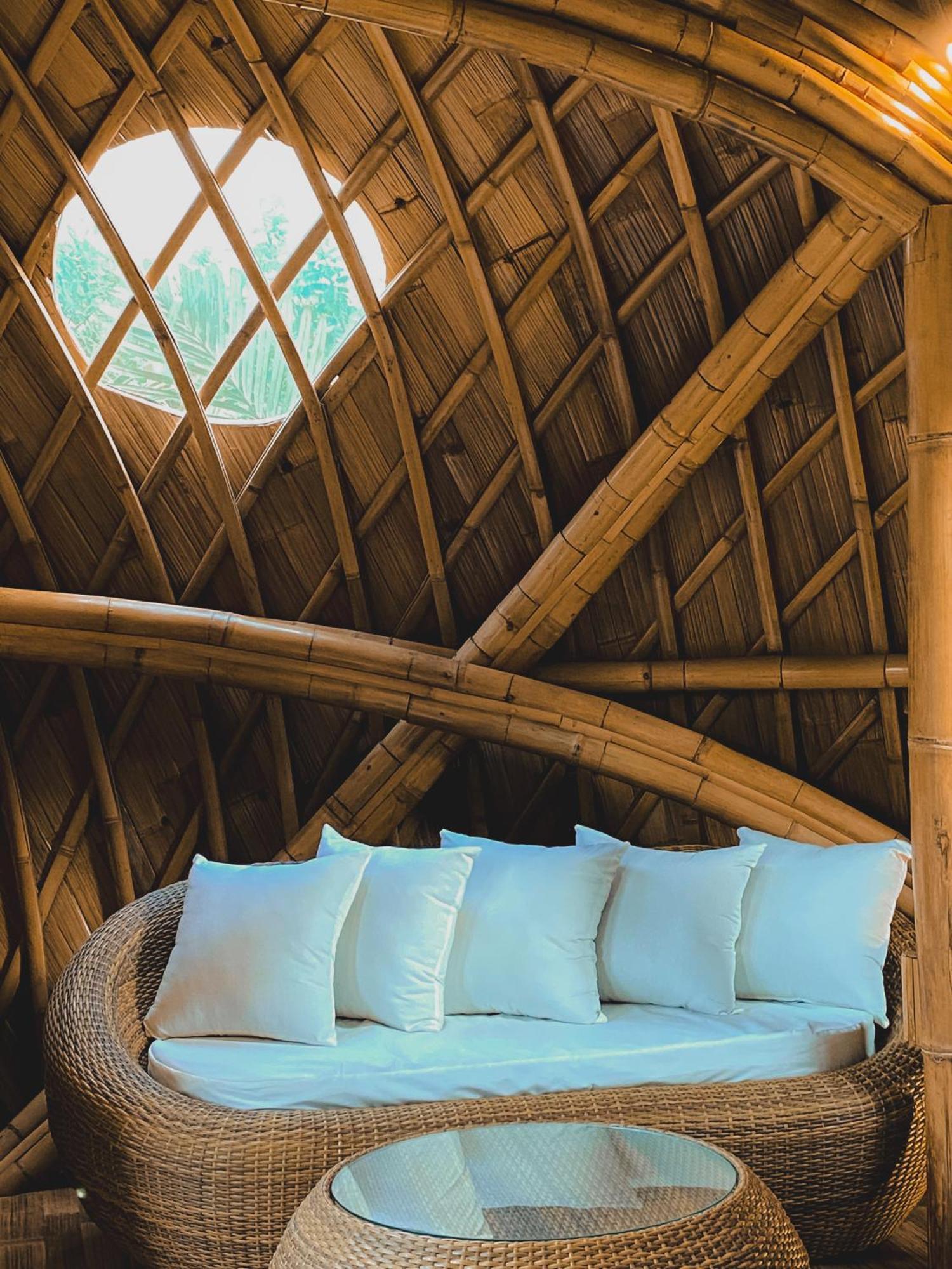 Вилла Alamvaya Bali Bamboo House Сидемен Экстерьер фото
