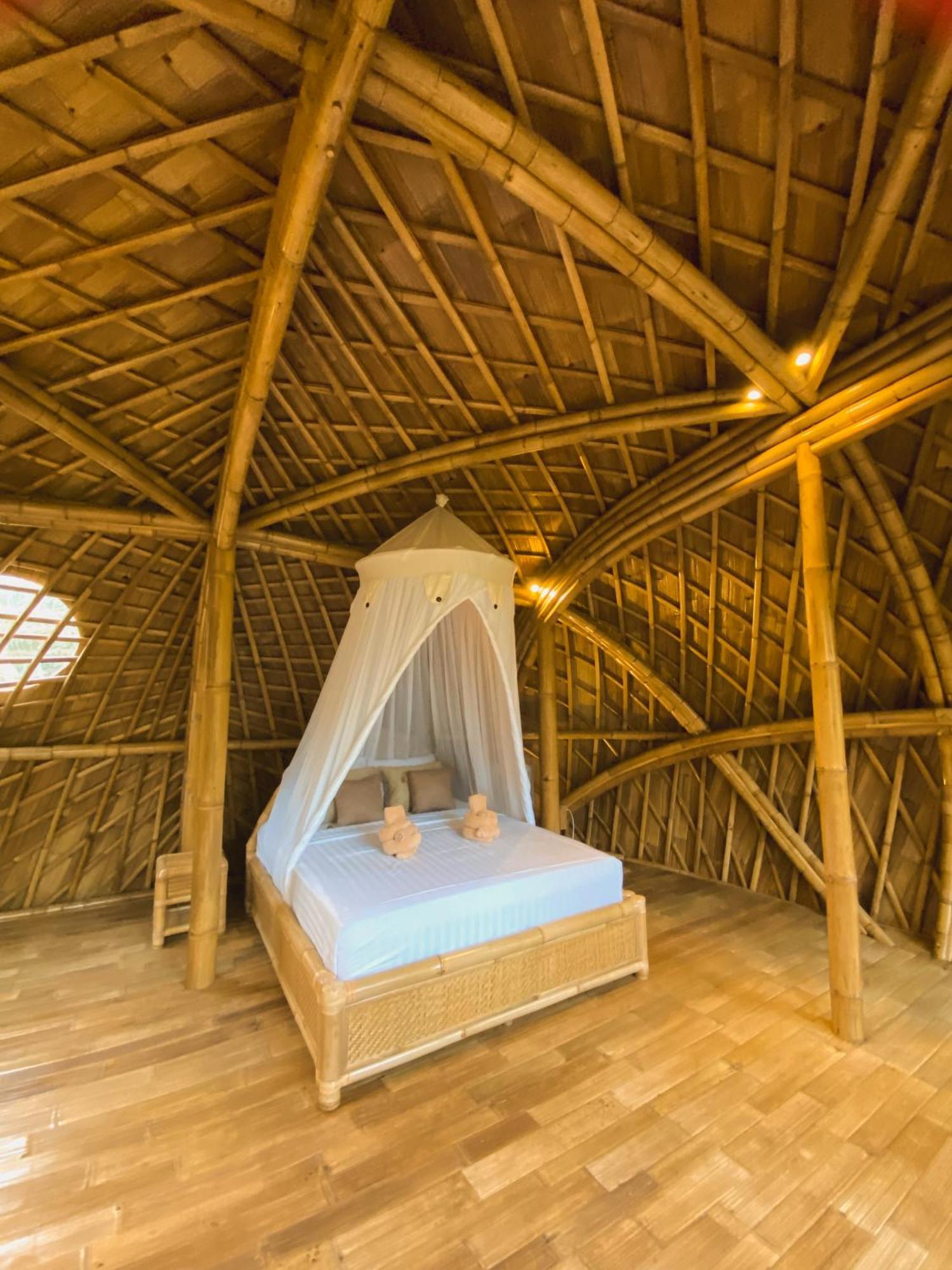 Вилла Alamvaya Bali Bamboo House Сидемен Экстерьер фото