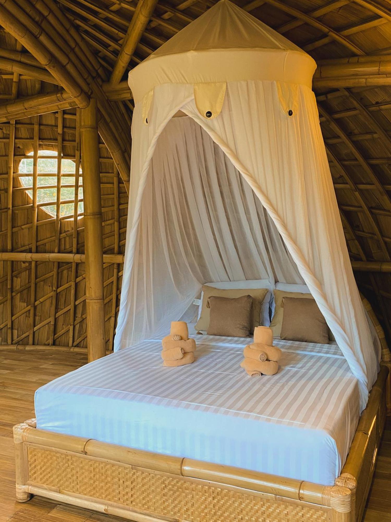 Вилла Alamvaya Bali Bamboo House Сидемен Экстерьер фото