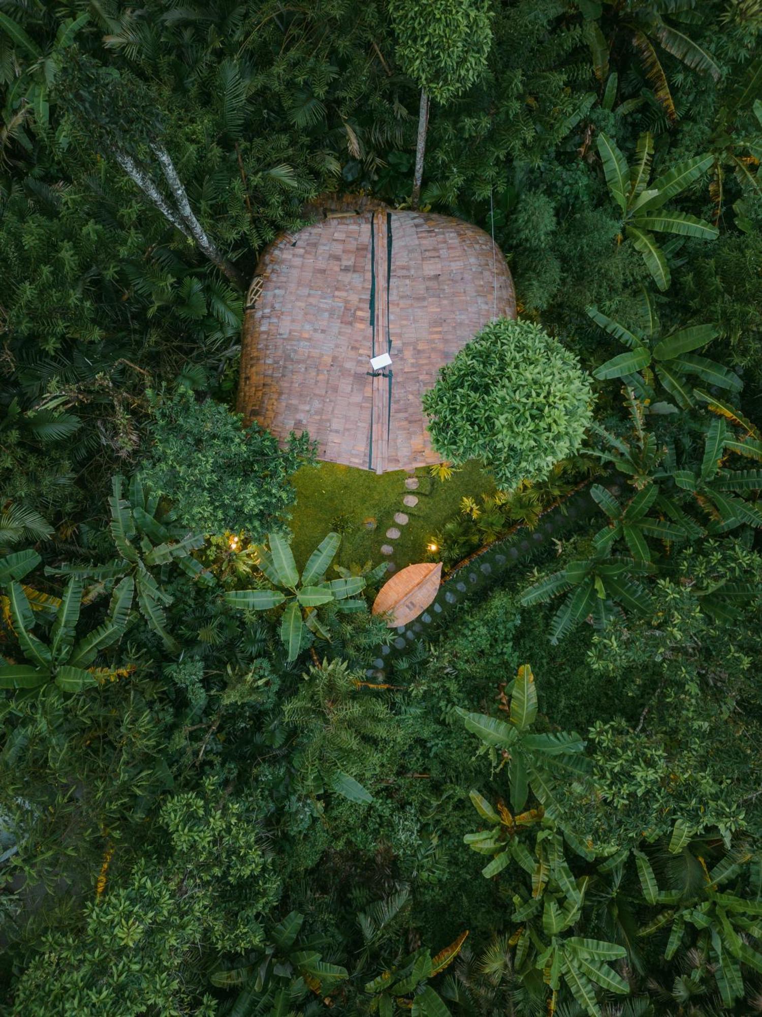 Вилла Alamvaya Bali Bamboo House Сидемен Экстерьер фото