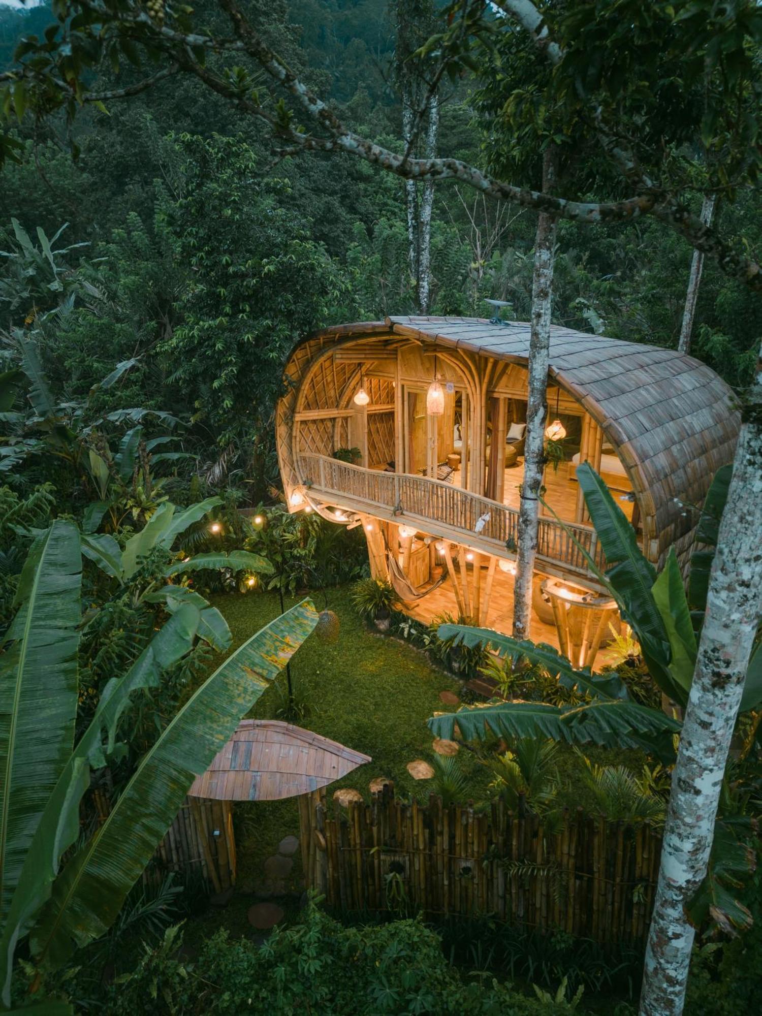 Вилла Alamvaya Bali Bamboo House Сидемен Экстерьер фото