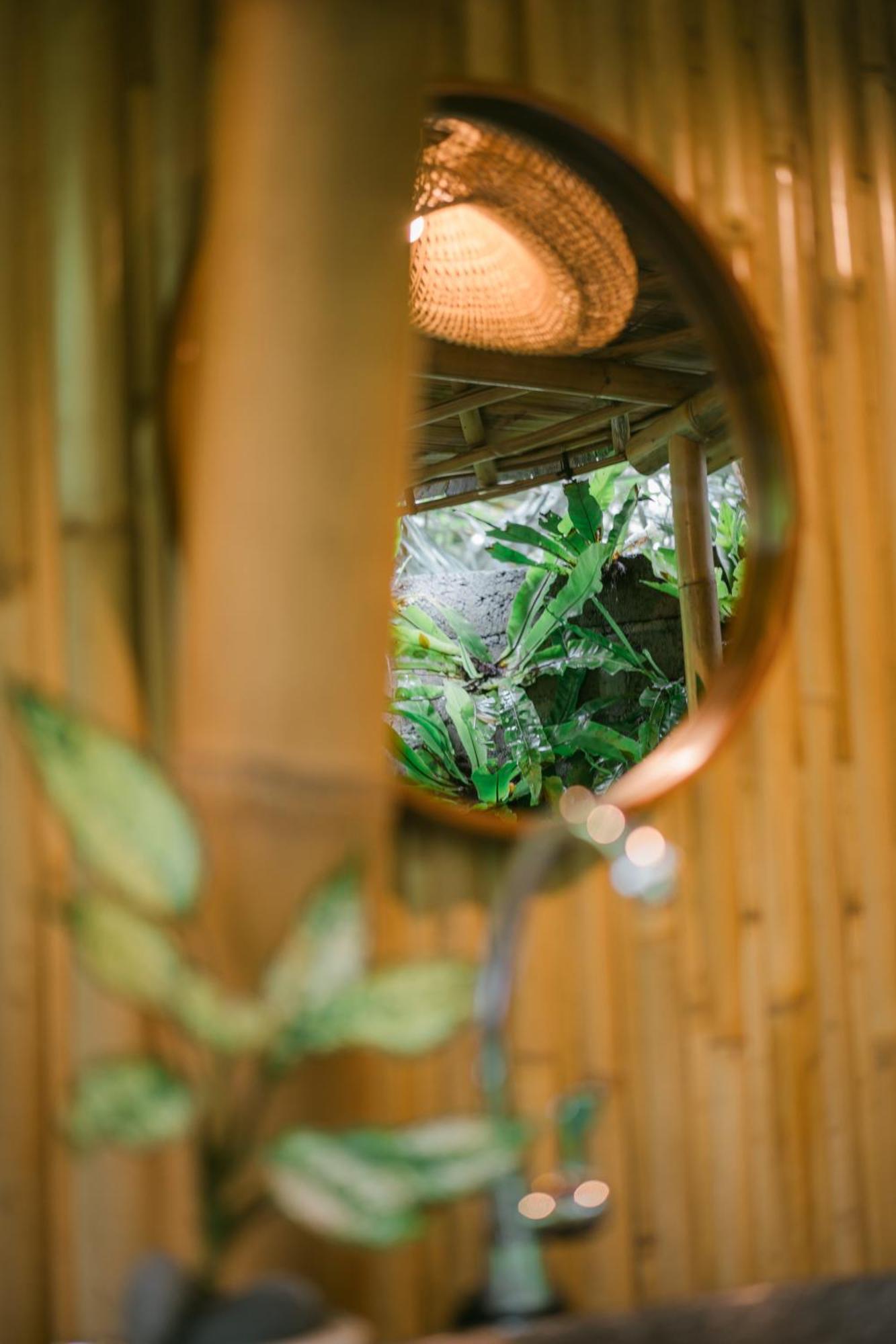 Вилла Alamvaya Bali Bamboo House Сидемен Экстерьер фото