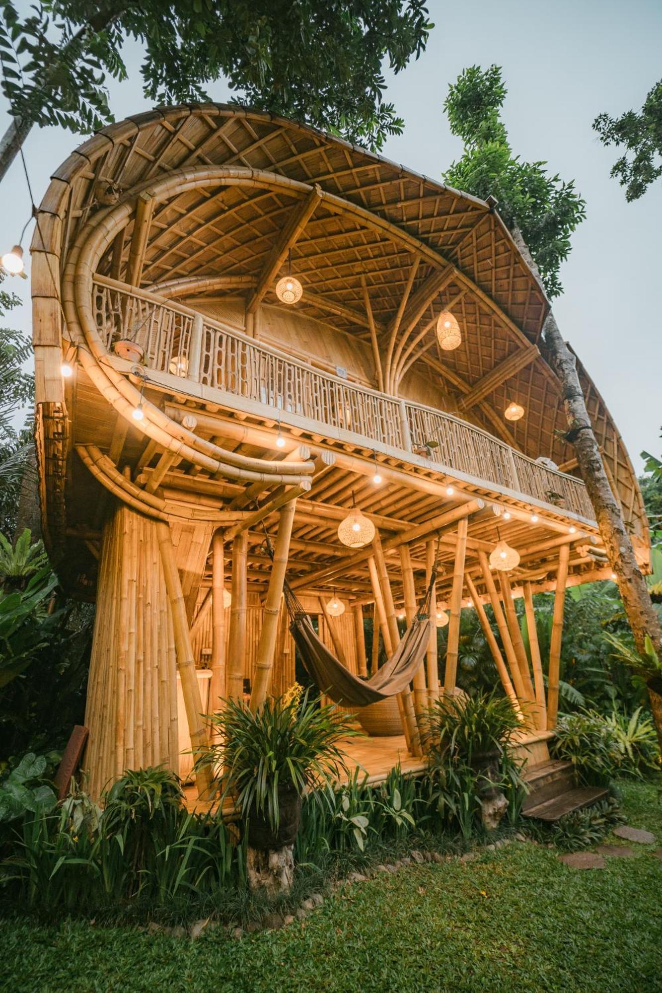 Вилла Alamvaya Bali Bamboo House Сидемен Экстерьер фото